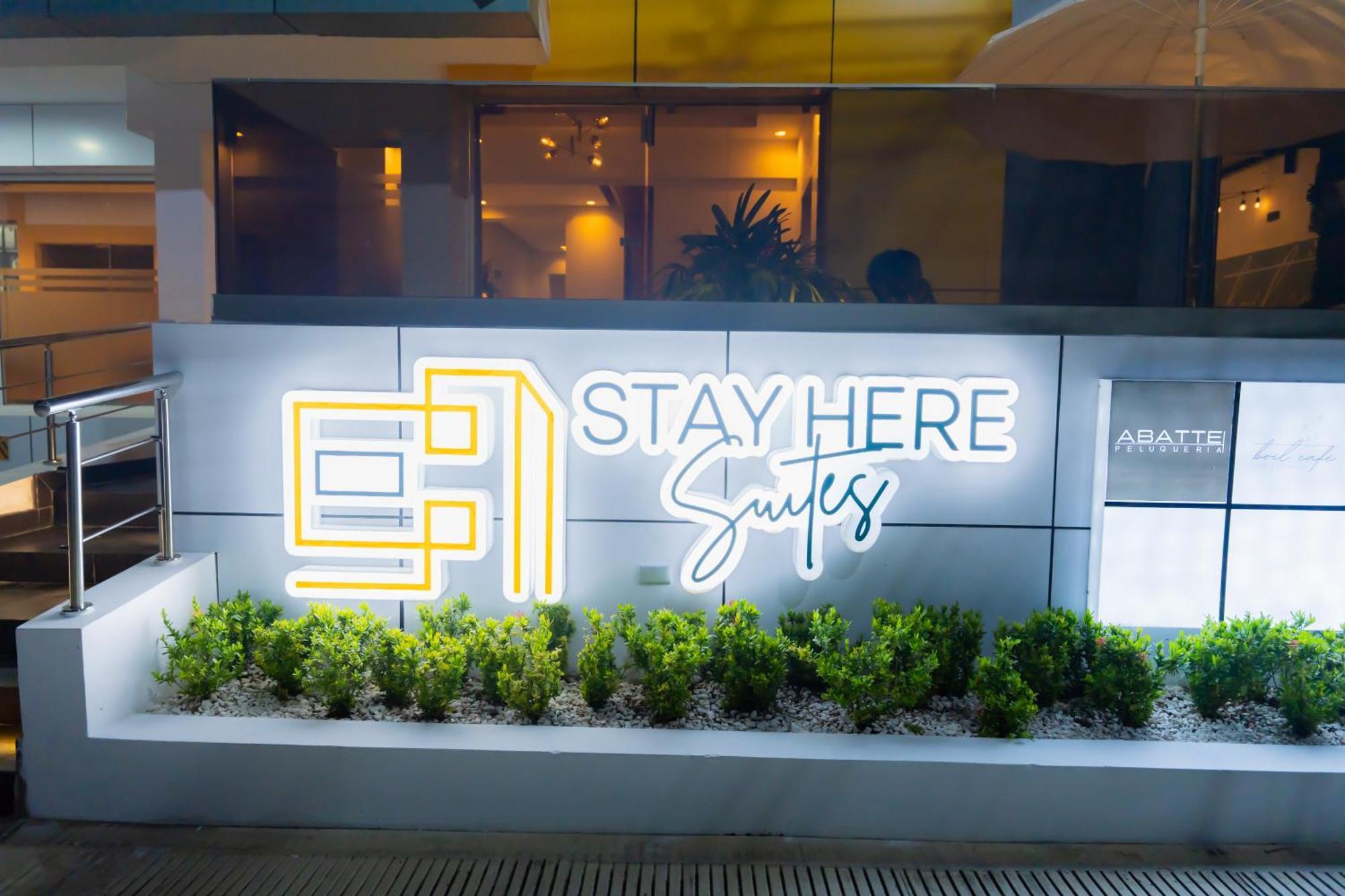 Hotel Stay Here Suites Santo Domingo Ngoại thất bức ảnh